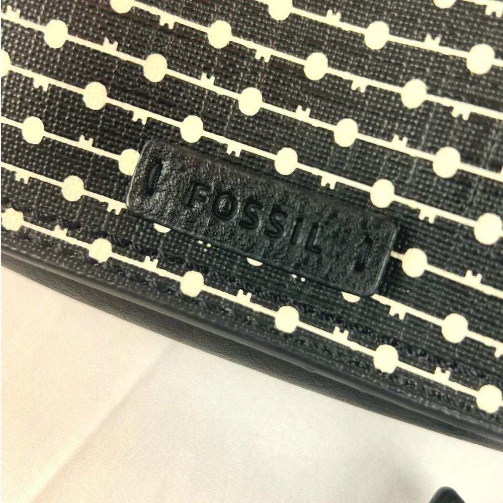 Fossil Black White Key Print Triple Zip Crossbody Bag Brass‎ Hardware